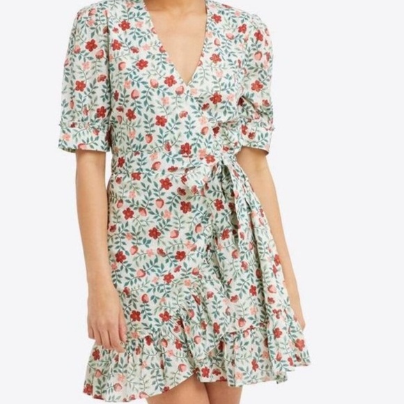 Draper James Reba Floral Strawberry Wrap Dress Size 10